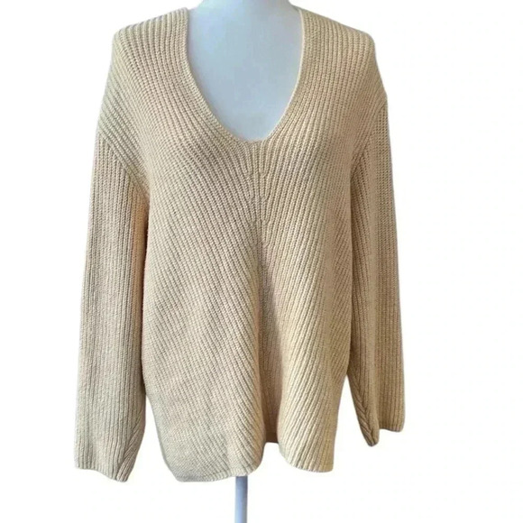 Urban Outfitters Victoria Oversized Chunky Knit Sweater Size Small - Picture 1 of 6